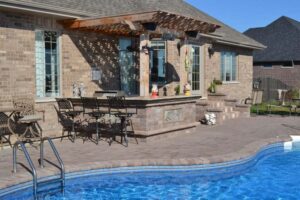 Outdoor Bar and Kitchen with Pergola in Orland Park, IL 