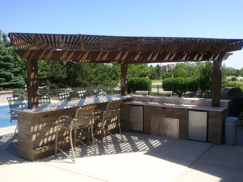 Outdoor Bar designed by All Seasons Pools & Spas, Inc.